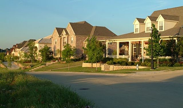 2500 King Arthur Boulevard 306, Lewisville, TX 75056