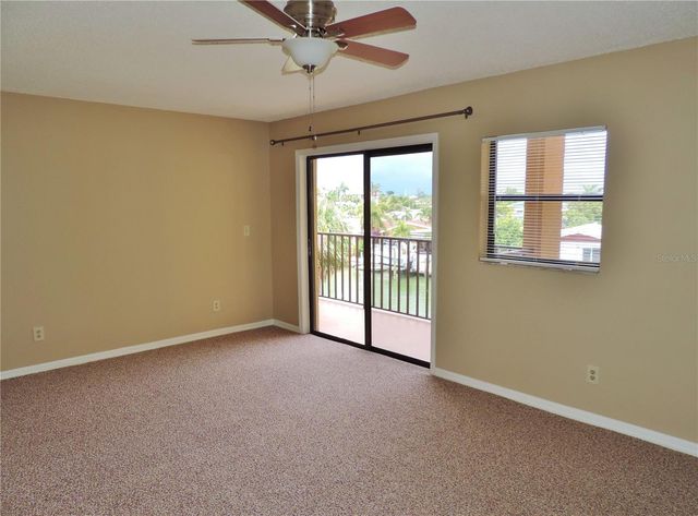 145 116TH AVENUE 301, Treasure Island, FL 33706