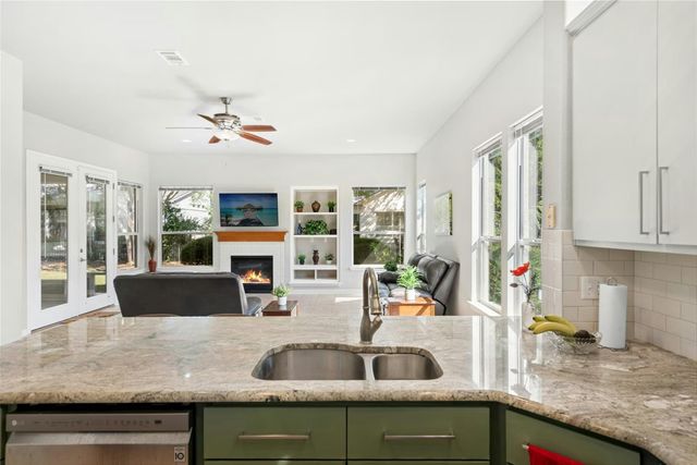 106 Waterlily LN, Georgetown, TX 78633