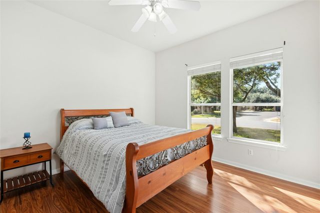 106 Waterlily LN, Georgetown, TX 78633