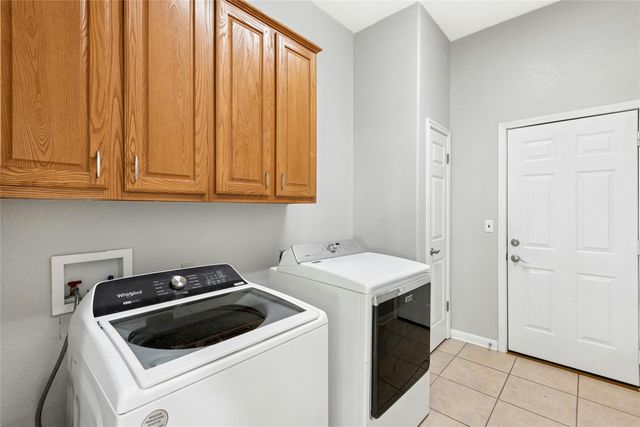 106 Waterlily LN, Georgetown, TX 78633