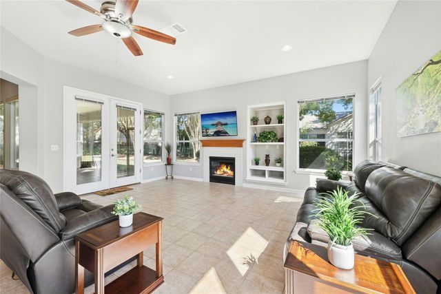 106 Waterlily LN, Georgetown, TX 78633