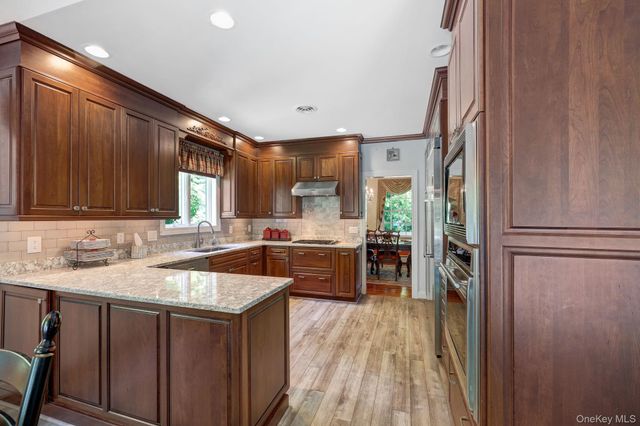 42 Somerset Lane, Warwick, NY 10990
