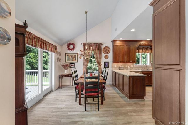 42 Somerset Lane, Warwick, NY 10990