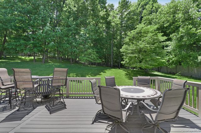 42 Somerset Lane, Warwick, NY 10990