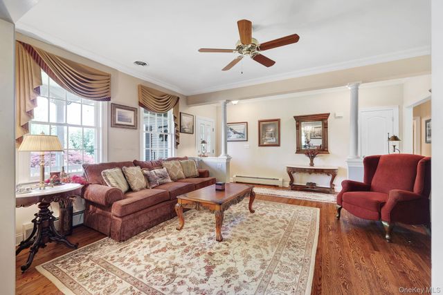 42 Somerset Lane, Warwick, NY 10990