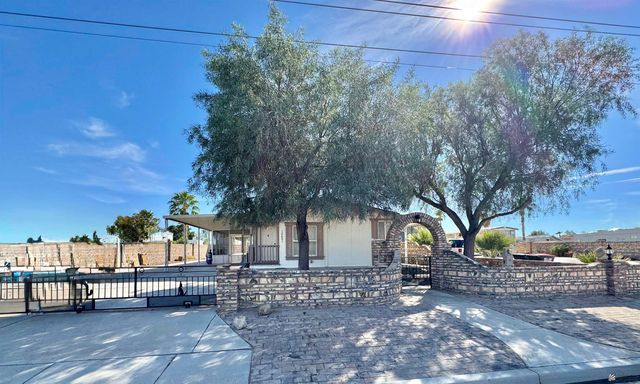 12601 E 44 St, Yuma, AZ 85367