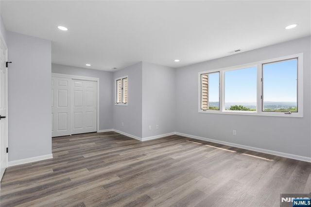 604 Skyline Drive 604, Haledon, NJ 07508