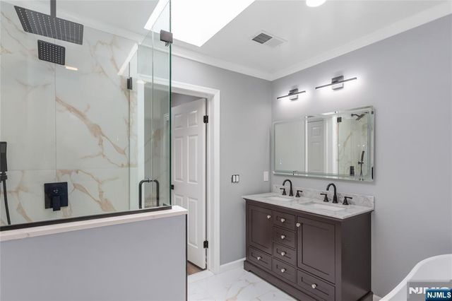 604 Skyline Drive 604, Haledon, NJ 07508