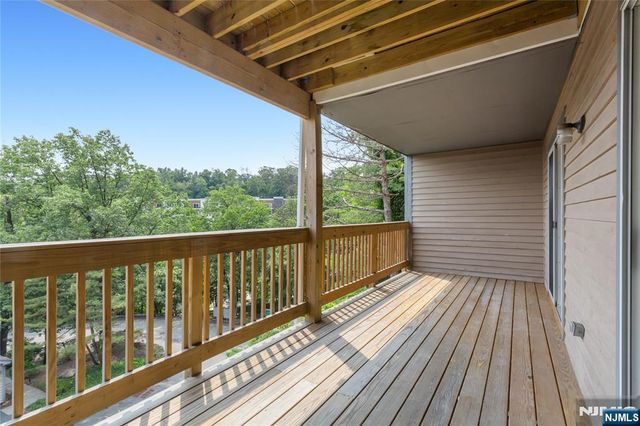 604 Skyline Drive 604, Haledon, NJ 07508
