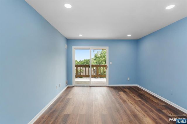 604 Skyline Drive 604, Haledon, NJ 07508