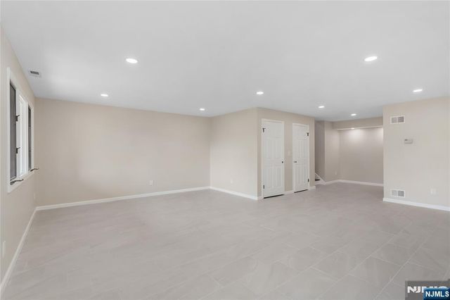 604 Skyline Drive 604, Haledon, NJ 07508