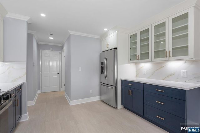 604 Skyline Drive 604, Haledon, NJ 07508