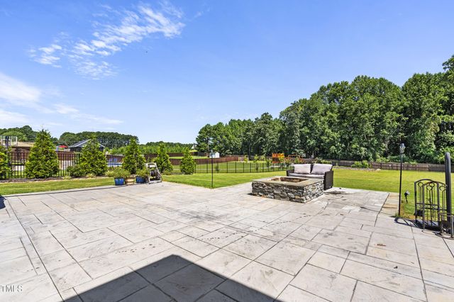 233 Lily Oak Drive, Rolesville, NC 27571