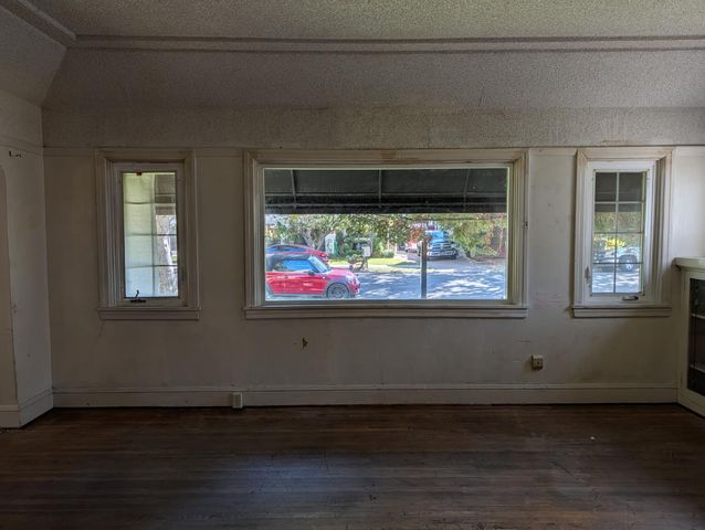 409 S Central Ave, Stockton, CA 95204