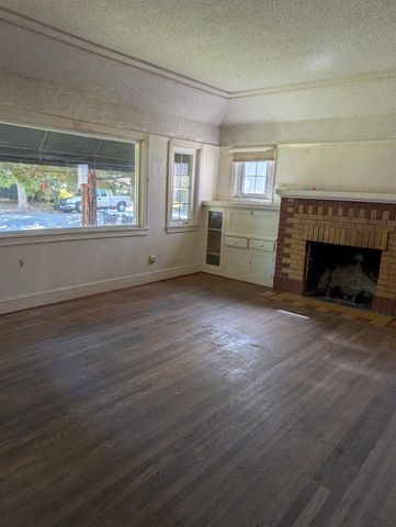 409 S Central Ave, Stockton, CA 95204