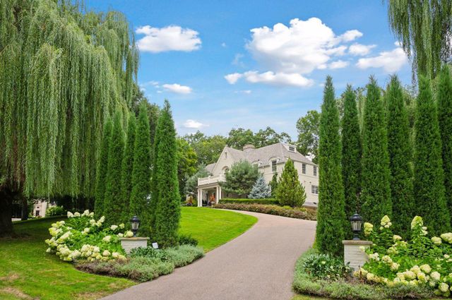 12 Merilane Avenue, Edina, MN 55436