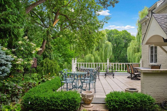 12 Merilane Avenue, Edina, MN 55436