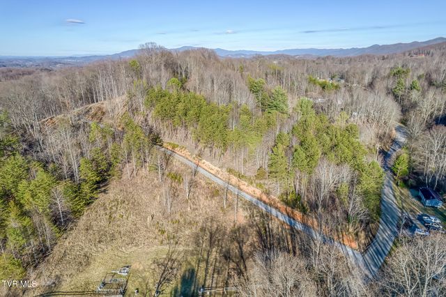 1875 Powder Branch Road, Johnson City, TN 37601