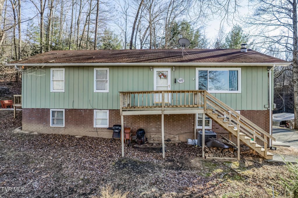 1875 Powder Branch Road, Johnson City, TN 37601