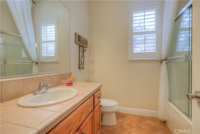 5208 Gold Spring Court, Oroville, CA 95966