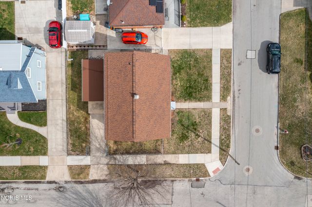 2226 Peabody Avenue, Toledo, OH 43614