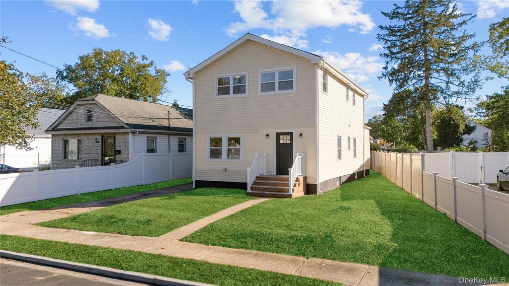 146 Lincoln Avenue, Roosevelt, NY 11575