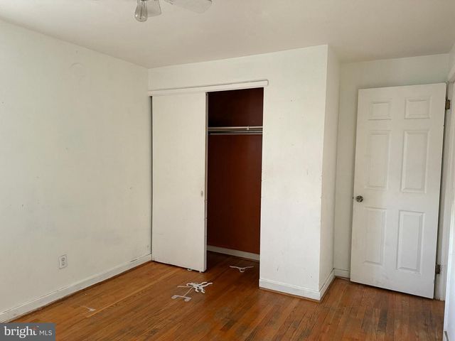 2461 RALEIGH DR, York, PA 17402