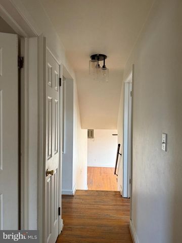 2461 RALEIGH DR, York, PA 17402