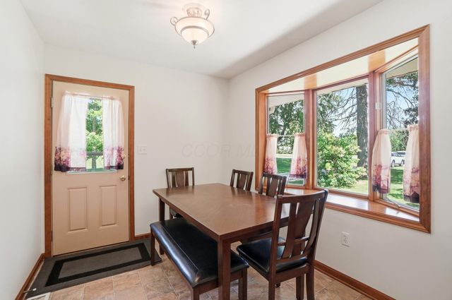 2262 Lewis Center Road, Lewis Center, OH 43035