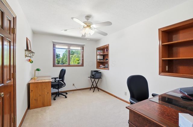 2262 Lewis Center Road, Lewis Center, OH 43035