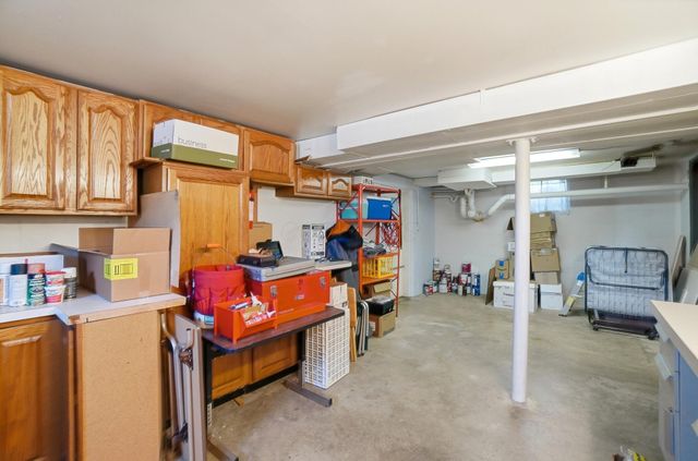 2262 Lewis Center Road, Lewis Center, OH 43035