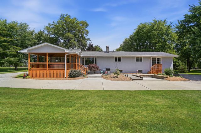 2262 Lewis Center Road, Lewis Center, OH 43035