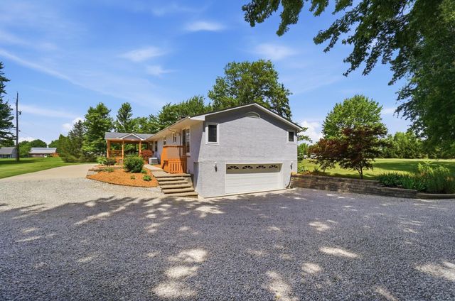 2262 Lewis Center Road, Lewis Center, OH 43035