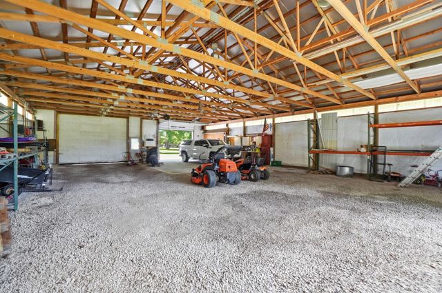 2262 Lewis Center Road, Lewis Center, OH 43035