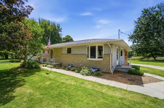 2262 Lewis Center Road, Lewis Center, OH 43035