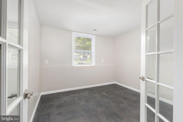 12821 LONGLEAF LN, Herndon, VA 20170