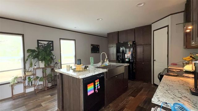 332331 E May Road, Wellston, OK 74881