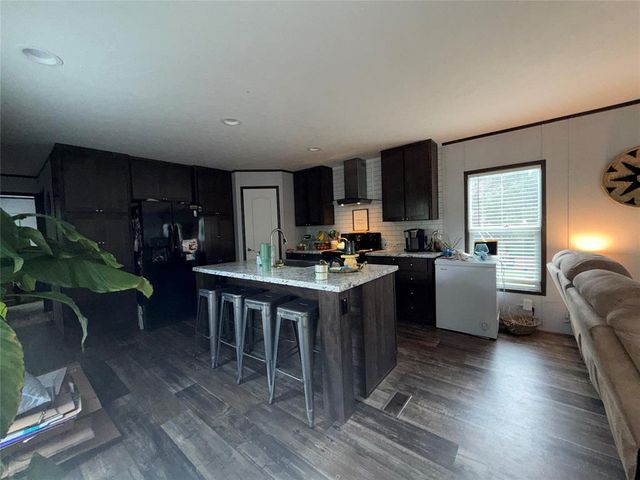 332331 E May Road, Wellston, OK 74881