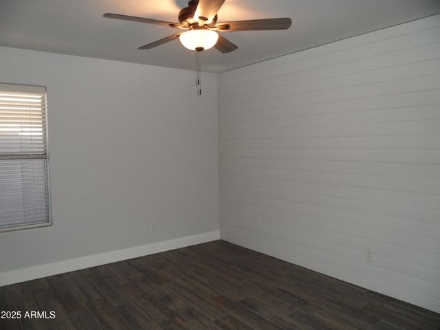 7864 E Osage Avenue, Mesa, AZ 85212