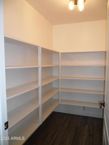 7864 E Osage Avenue, Mesa, AZ 85212