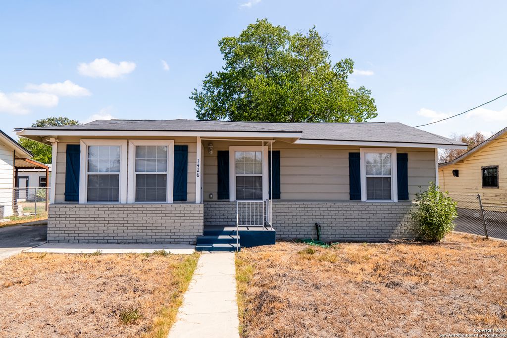 1426 Logwood Ave, San Antonio, TX 78221