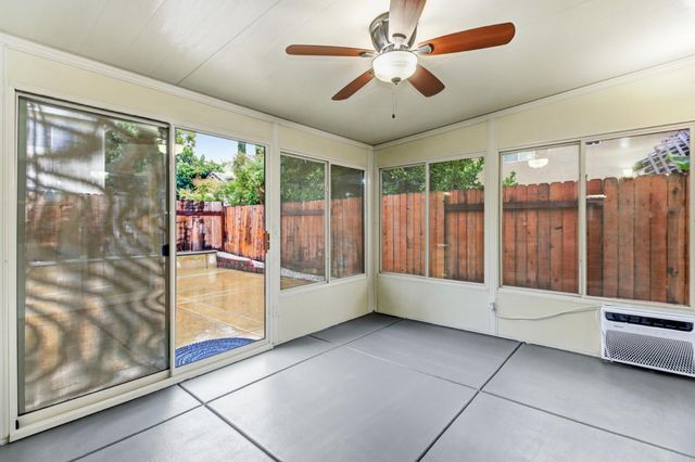 1801 Danbrook Dr, Sacramento, CA 95835