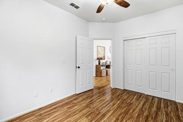 1801 Danbrook Dr, Sacramento, CA 95835