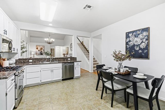 1801 Danbrook Dr, Sacramento, CA 95835