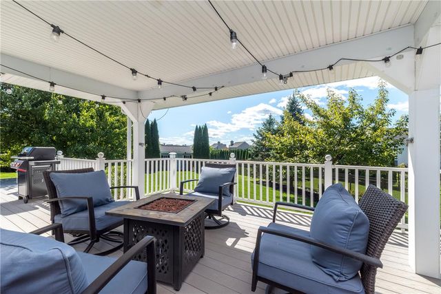 4584 Shadowstone Drive, Easton, PA 18040