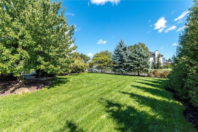4584 Shadowstone Drive, Easton, PA 18040
