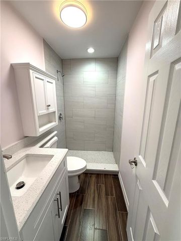 34 Hamlin CT, Lehigh Acres, FL 33936