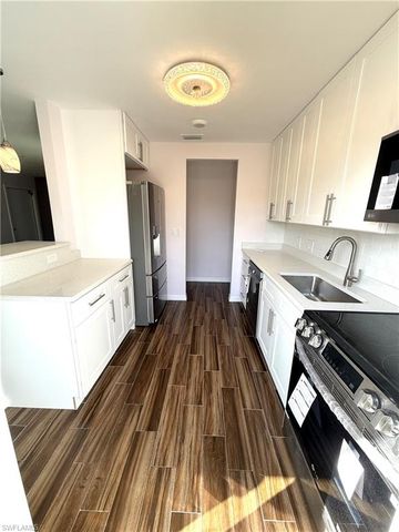 34 Hamlin CT, Lehigh Acres, FL 33936