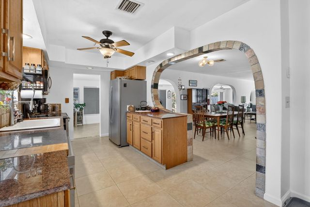 882 Azalea Court, Plantation, FL 33317